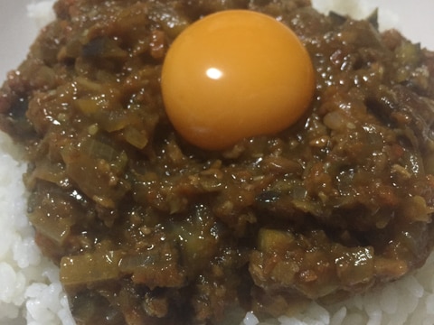 業務スーパー鶏そぼろで！絶品ドライカレー！